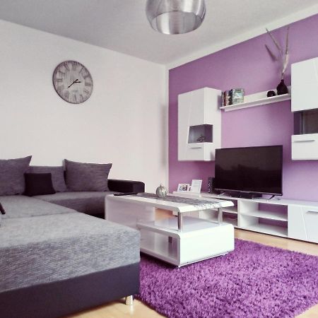 Gemutliche 2 Zimmer Wohnung - Im Herzen Von Trier Bagian luar foto